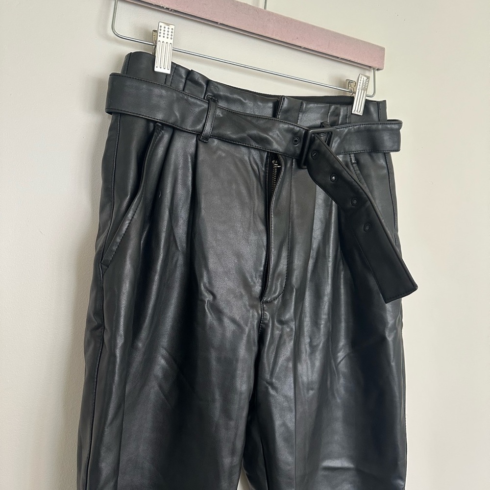 Abercrombie & Fitch Vegan Leather Paper Bag Pants – Size S - Picture 3 of 9